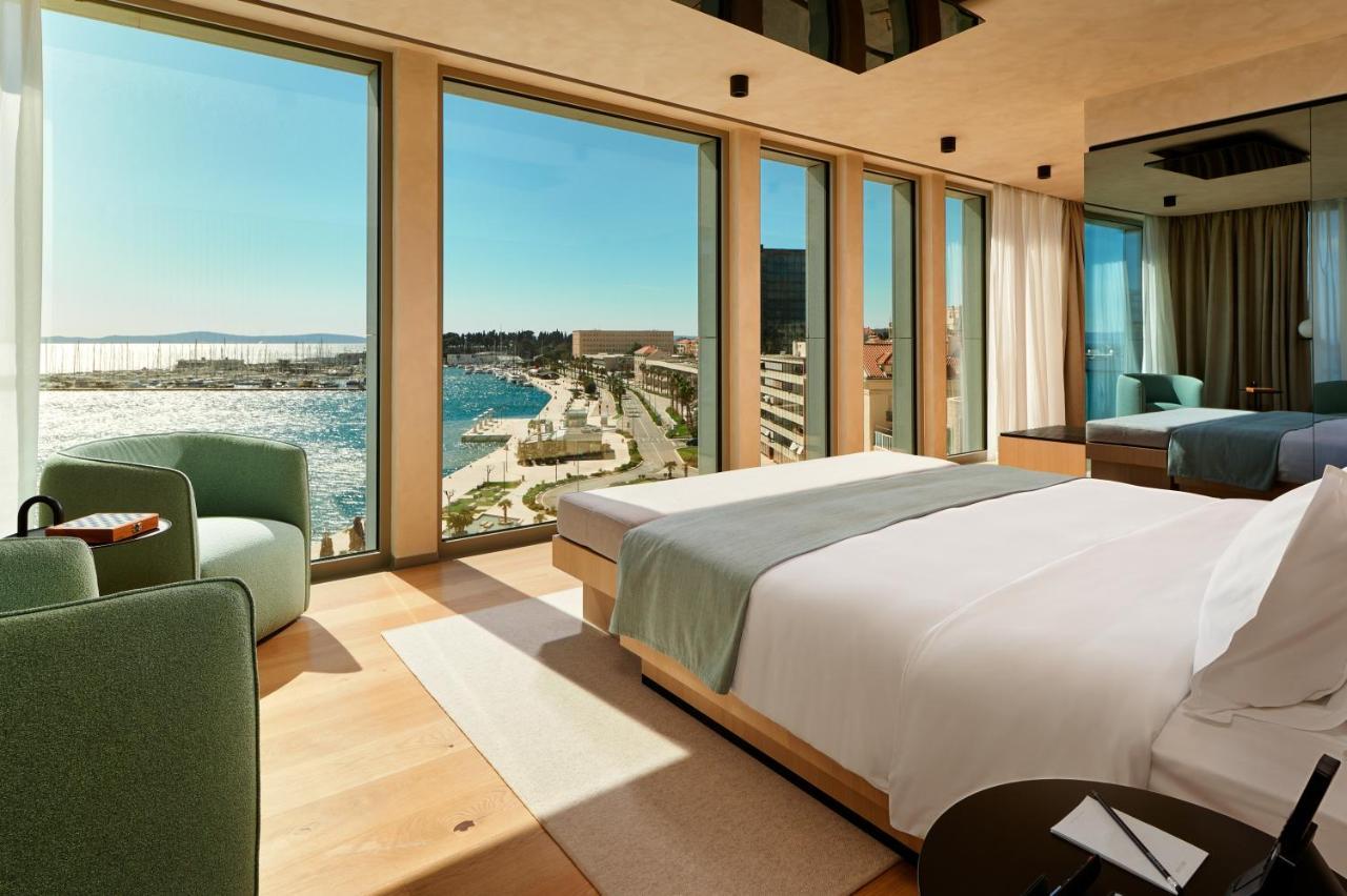 Hotel Ambasador Split Exterior photo A room at the Mandarin Oriental, Munich